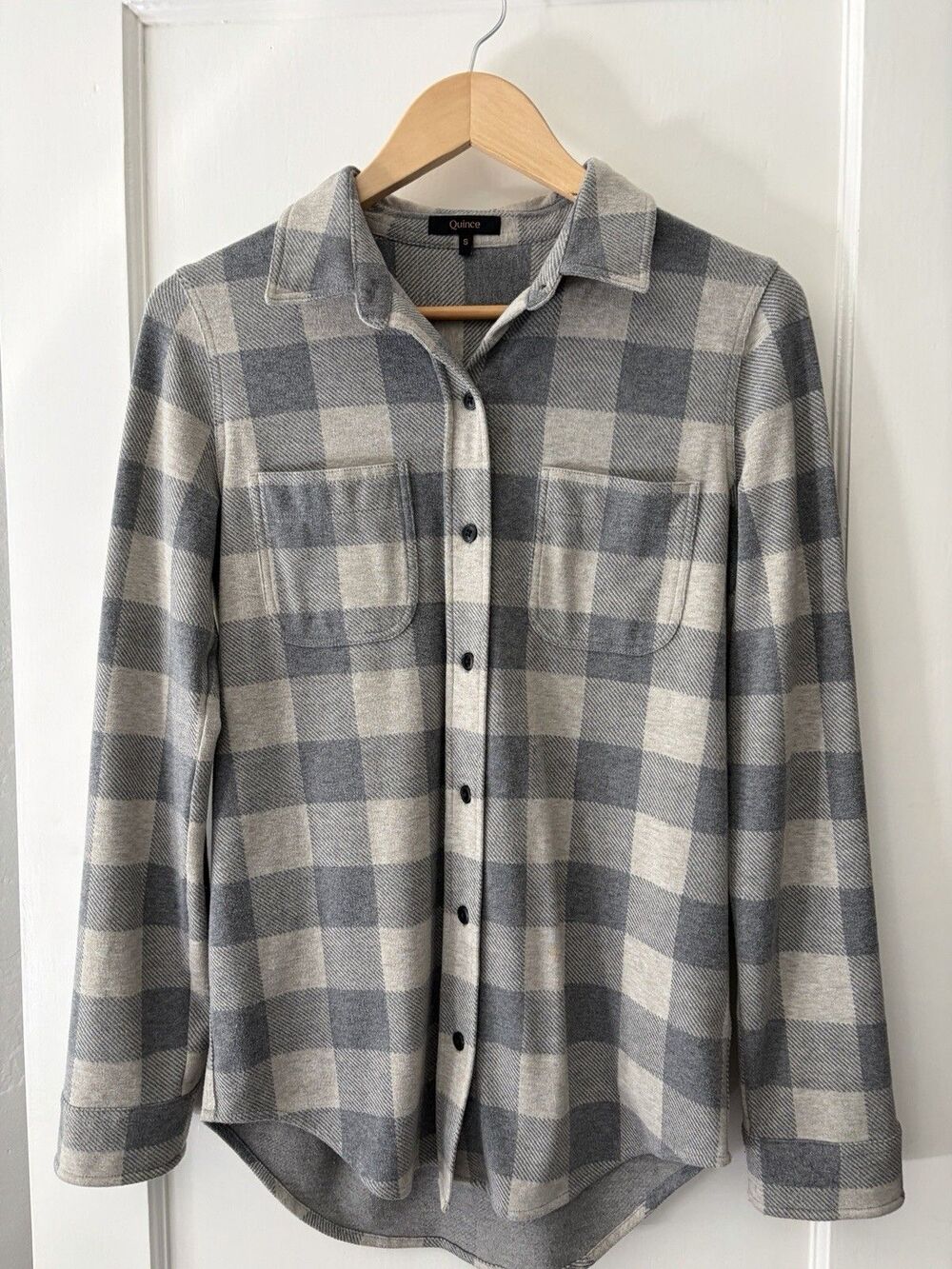 Quince Stretch Sweater Fleece Shirt Women Small Gray Cream Plaid Button Down